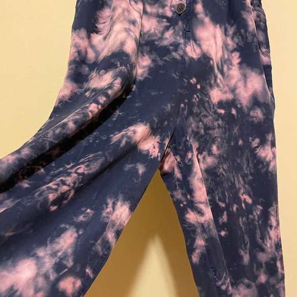 *One of a kind* Urban Outfitters Lucy Collared Button-Front Jumpsuit - Picture 5 of 12